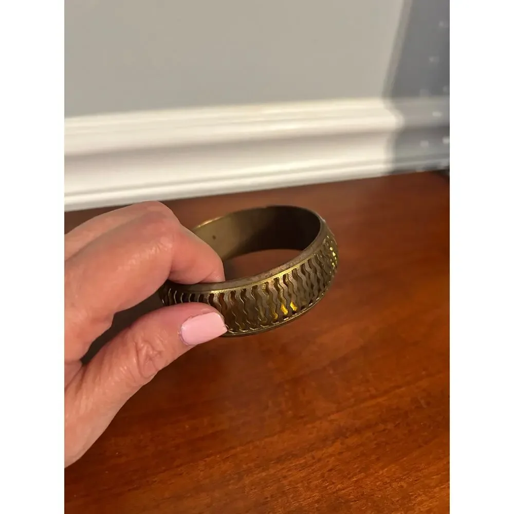 Vintage Gold Tone Brass Bangle Bracelet Wide 3 Inch Cut Out Zig Zag Stacking